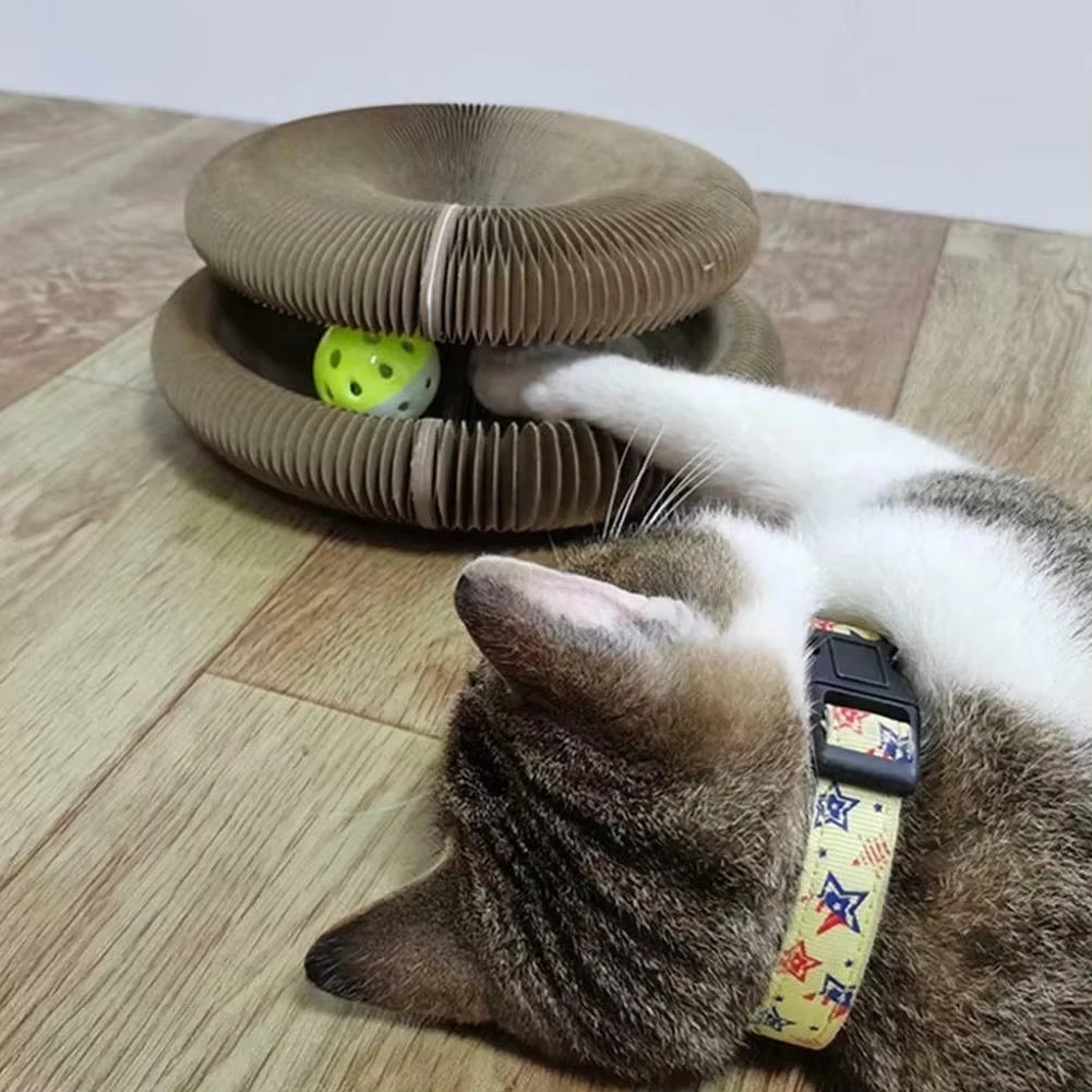 "Purr-fectly Fun Foldable Cat Scratching Toy - The Magic Accordion for Feline Shenanigans!"